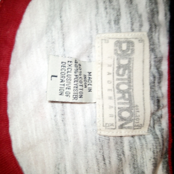 Distortion Tank top - Picture 3 of 3